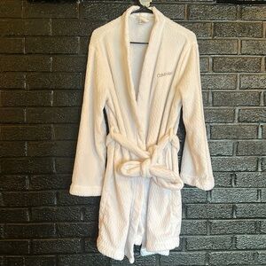 CALVIN KLEIN White Teddy Bear Short Robe with Pockets and Attached Belt Size M/L